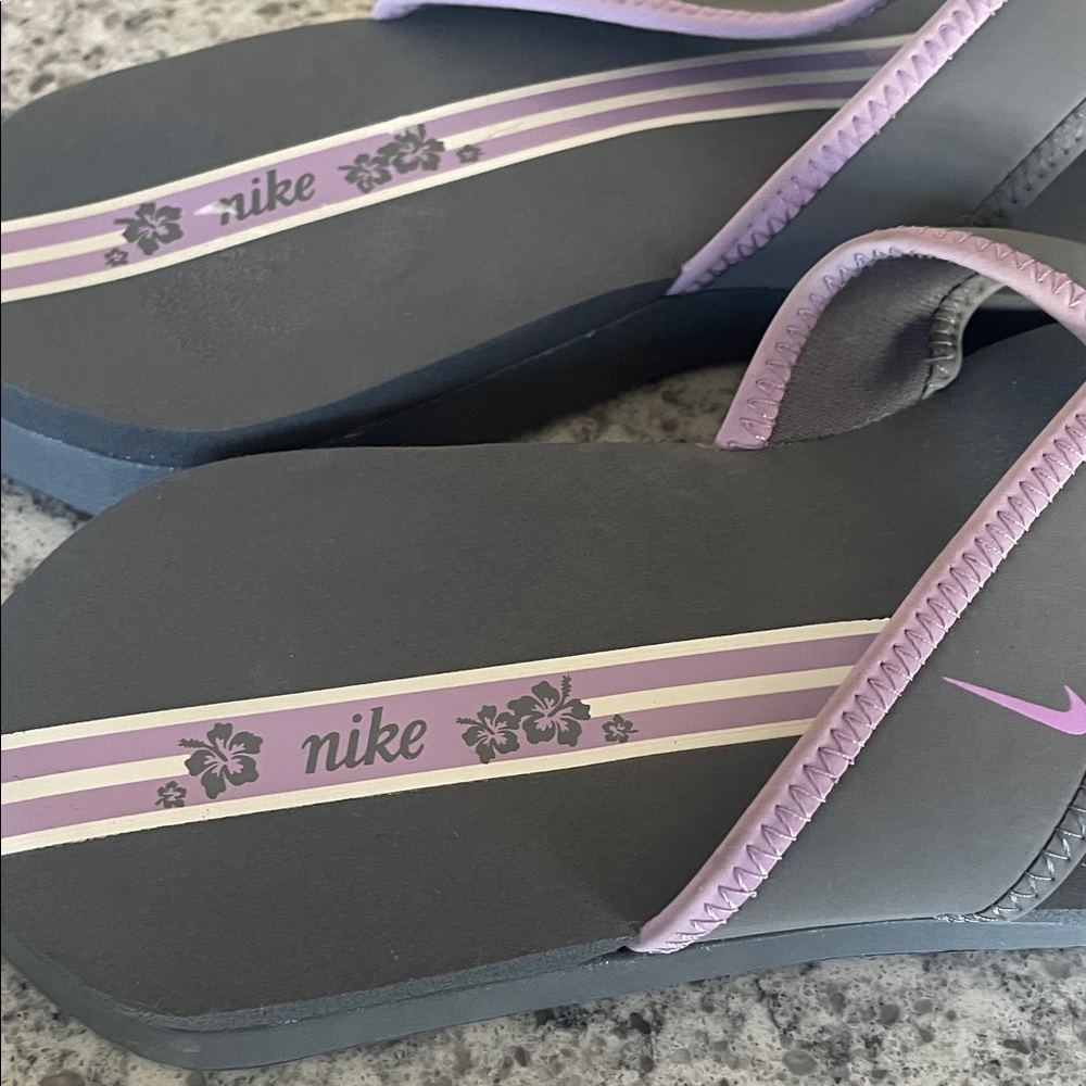 Nike Gray and Purple Flip Flops Celso - Picture 2 of 10